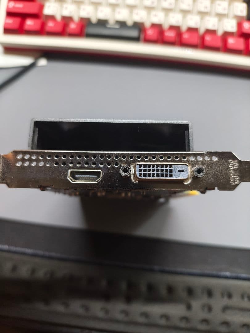 グラフィックボード GTX1650