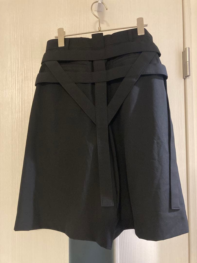 コムデギャルソン/ウールハーネス付きワイドショートパンツ/黒/Sサイズ