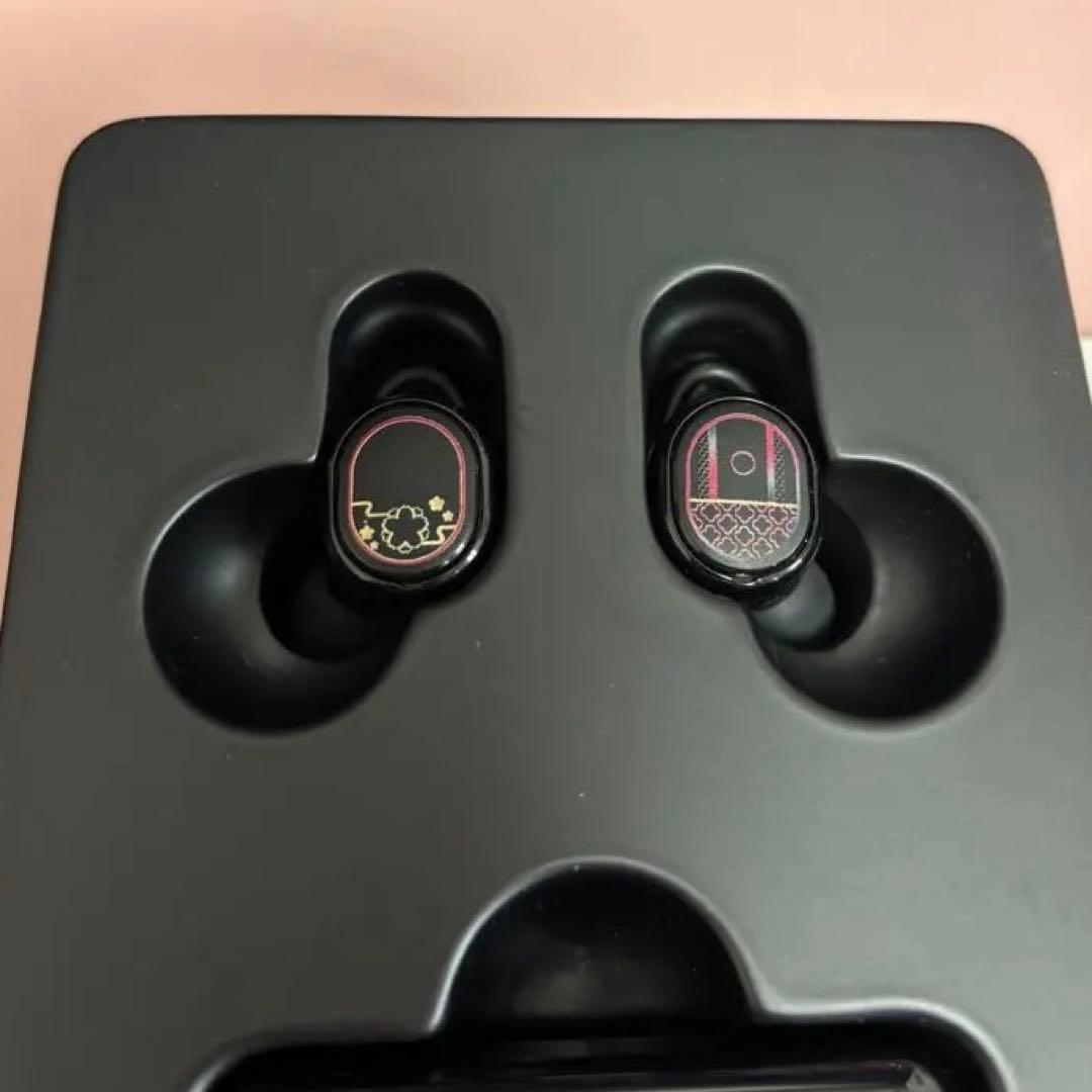 値下げ　加州清光　特「刀剣乱舞-花丸-」〜雪月華〜 コラボワイヤレスイヤホン