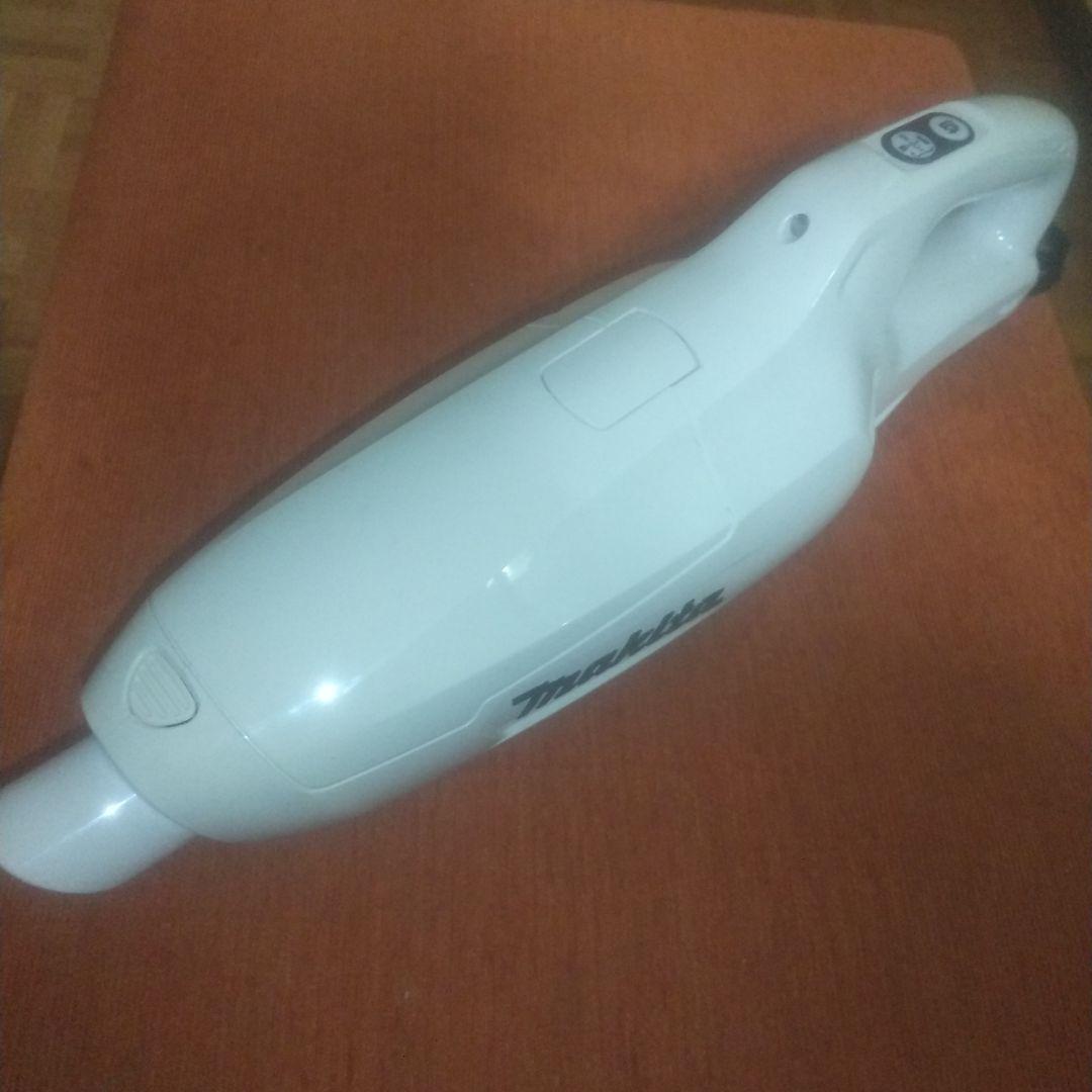 マキタ 充電式クリーナー Makita CL107FD