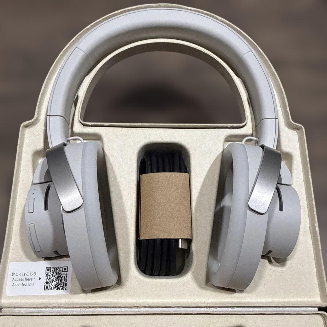 nwm ONE ライトグレイ