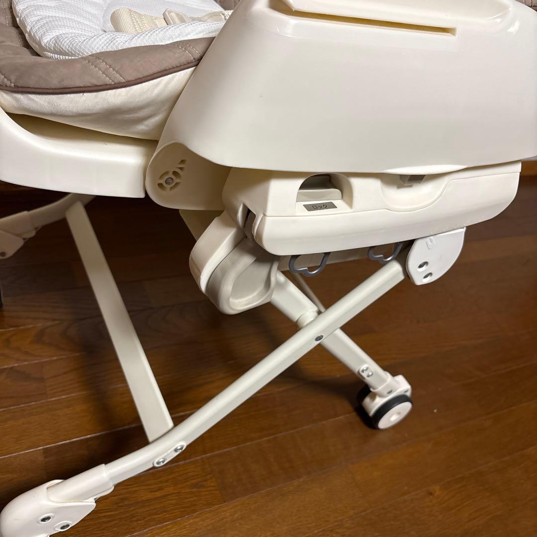 【メルカリ市限定価格】Combi ネムリラ オートスイング 電動 ハイローチェア