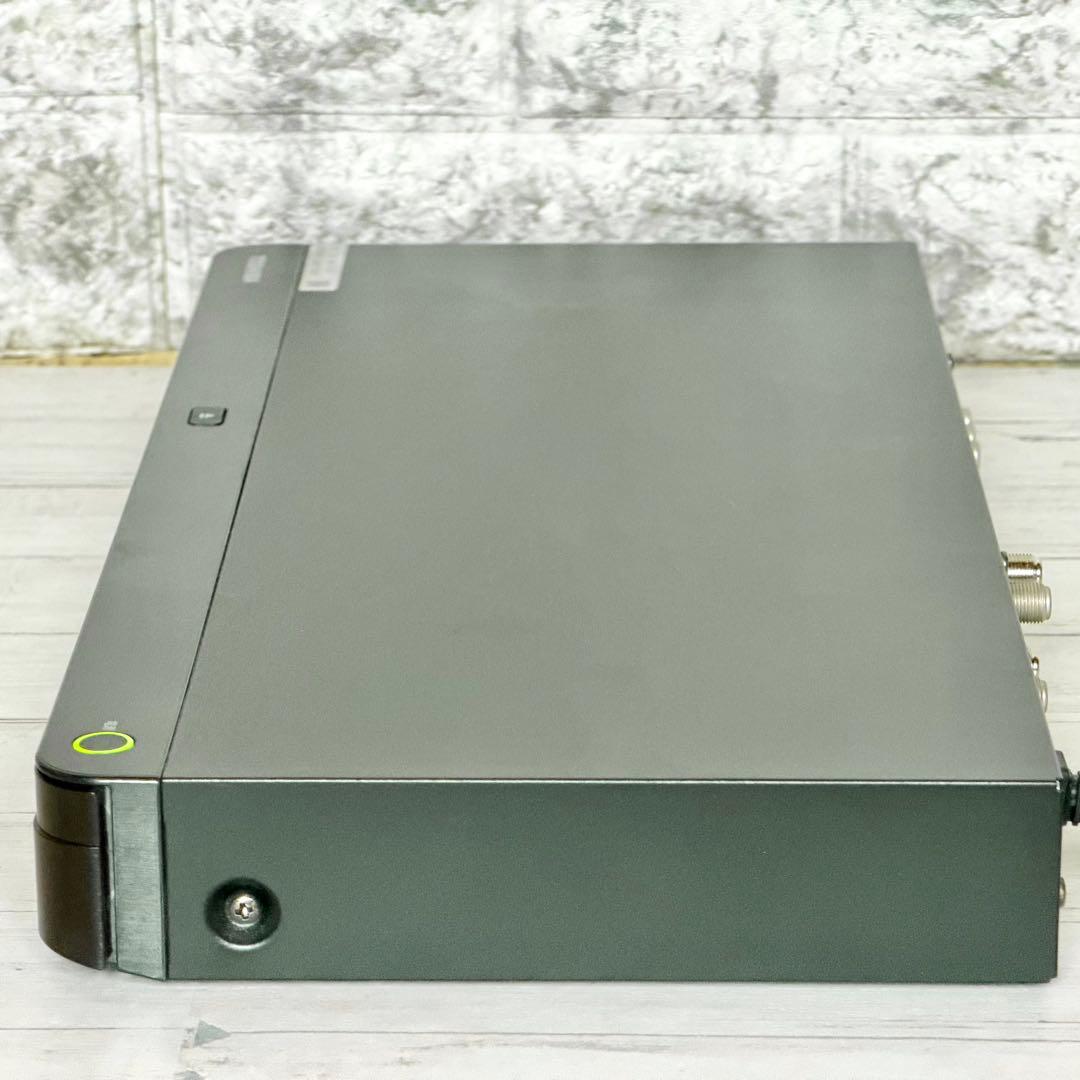 東芝「レグザ・ブルーレイ DBR-T1007」HDD 1TB・3チューナー搭載