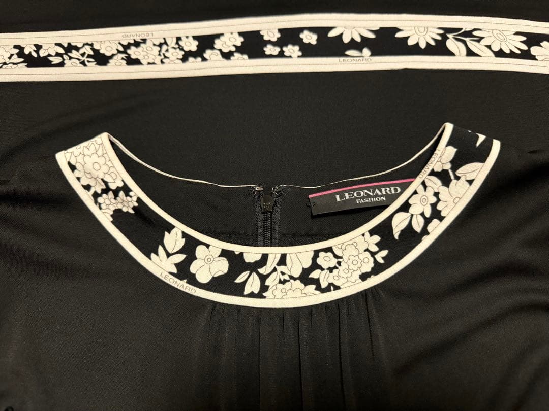 近年美品❤️44キュートなブラック チュニック