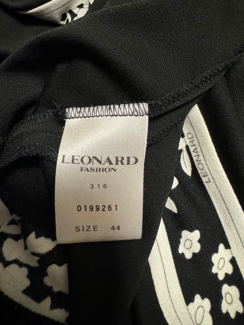 近年美品❤️44キュートなブラック チュニック