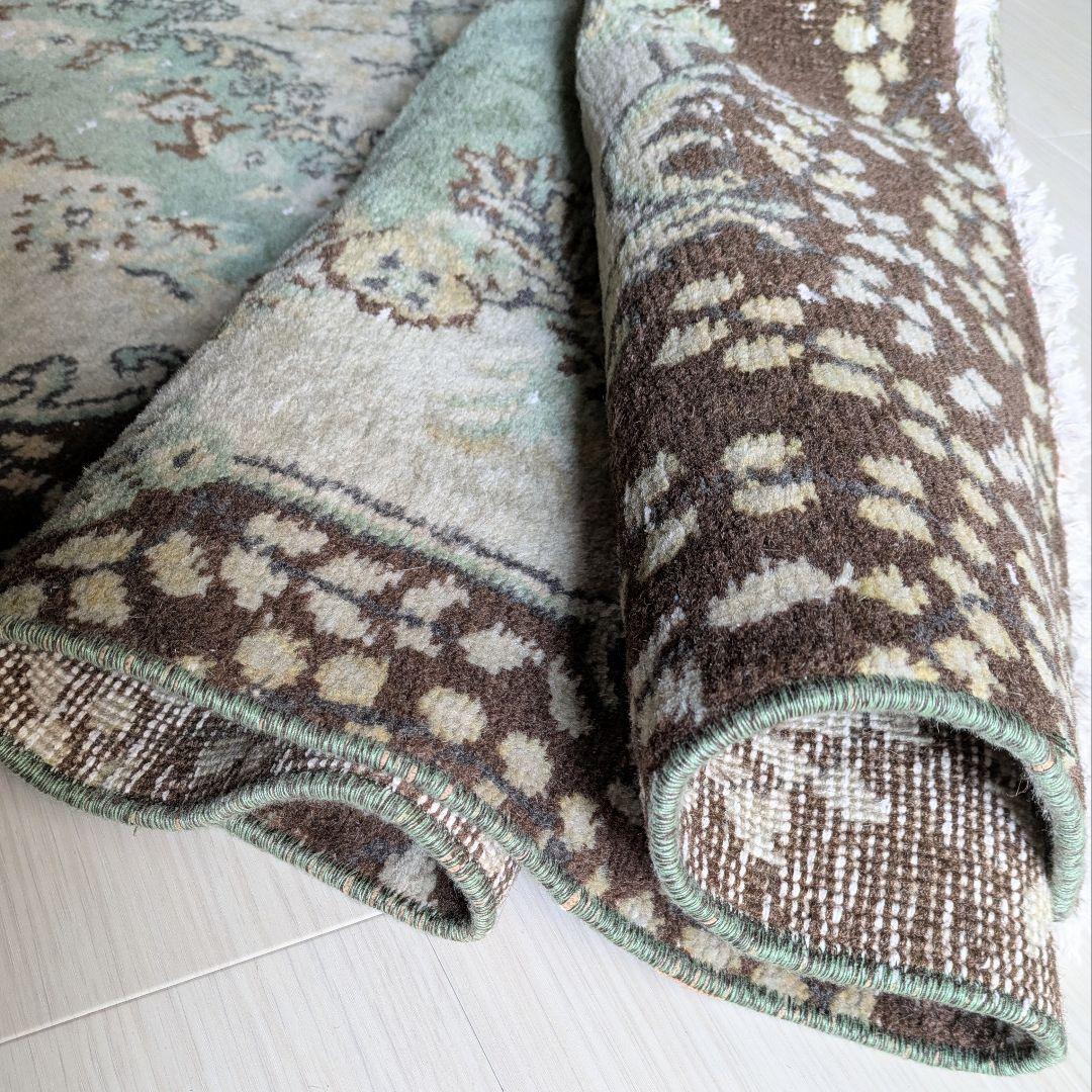 116×219 メダリオングリーン　トルコヴィンテージラグ