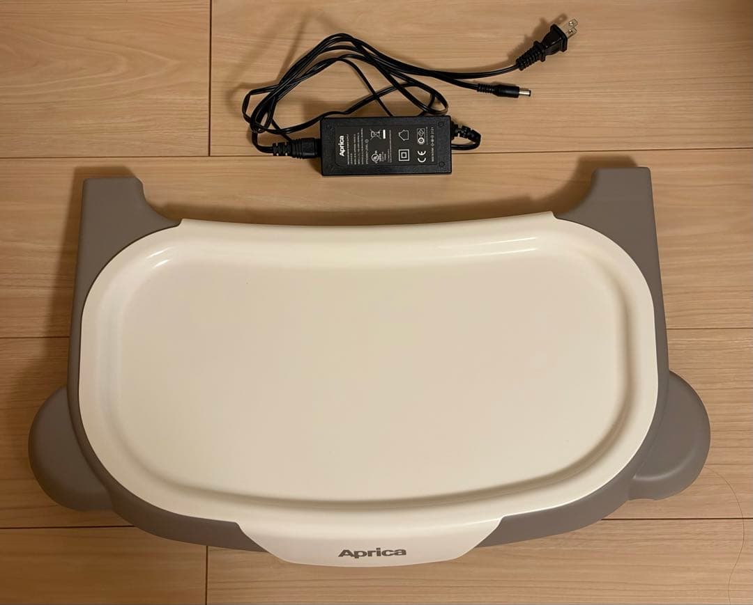 【美品】Aprica　ユラリズム　オートプレミアム