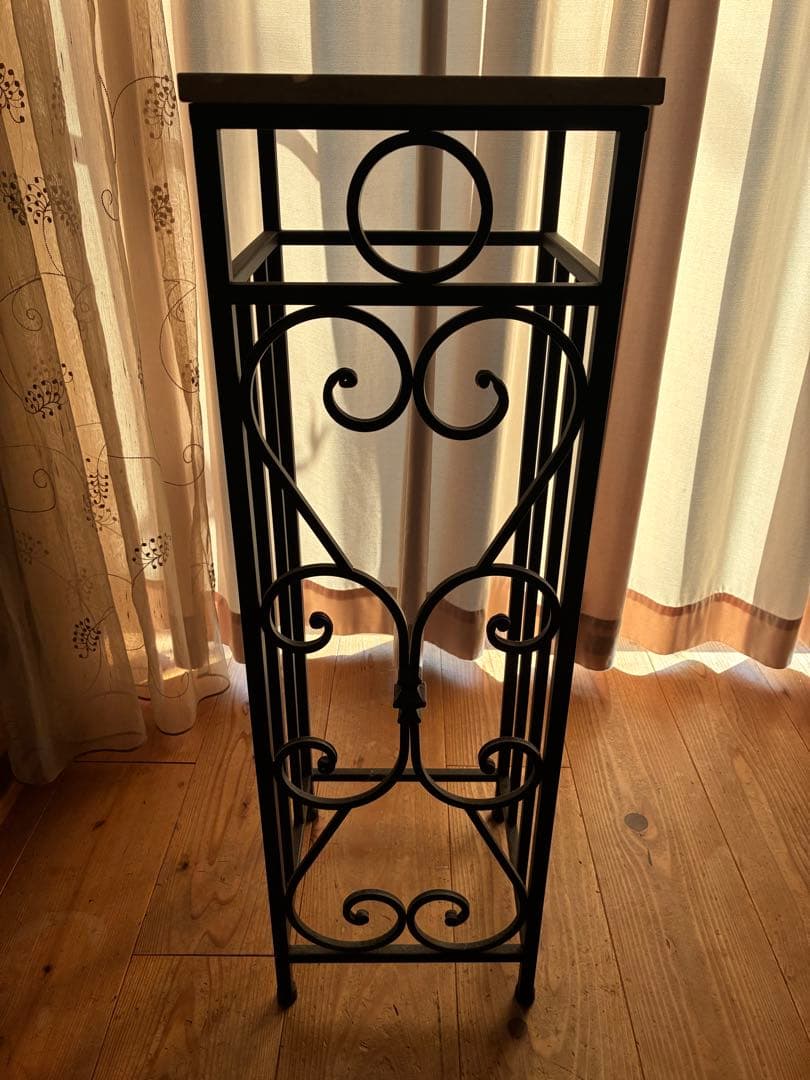 ROUGE 　 iron smith 花瓶台