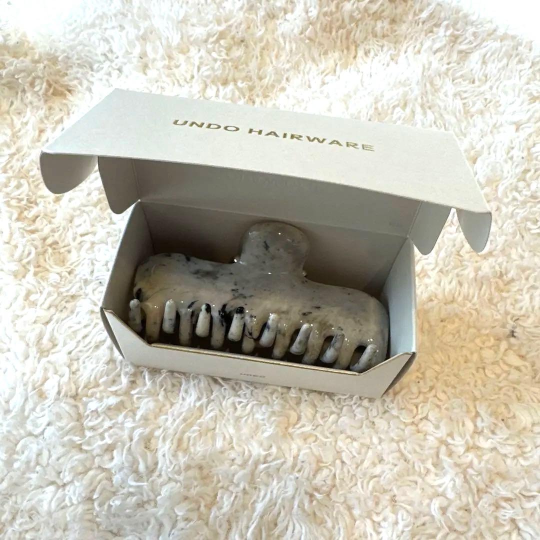 UNDO HAIRWARE ヘアクリップ　NO.4 グレーマーブル