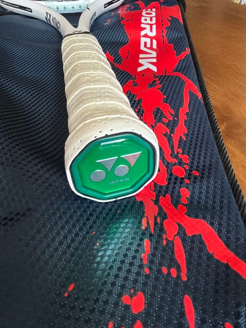 ソフトテニス ラケット ジオブレイク 70V ホワイト カバー付き