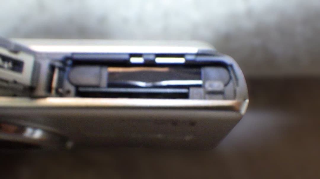 CASIO EX-ZS27 カシオ　コンパクトデジタルカメラ