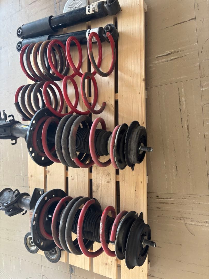 アバルト959コンペティツィオーネ 純正 KONI サスペンションキット