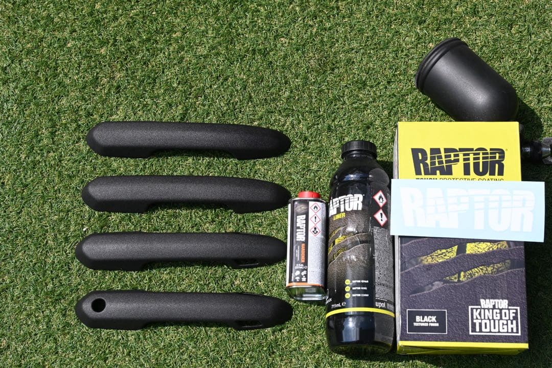 rav4 ドアハンドルカバー　ホールプロテクター　ラプターライナー　新品未使用