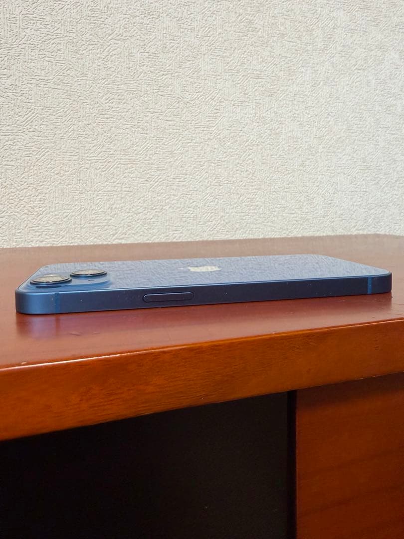 Apple iPhone 13 ブルー SIMフリー　初期化済み