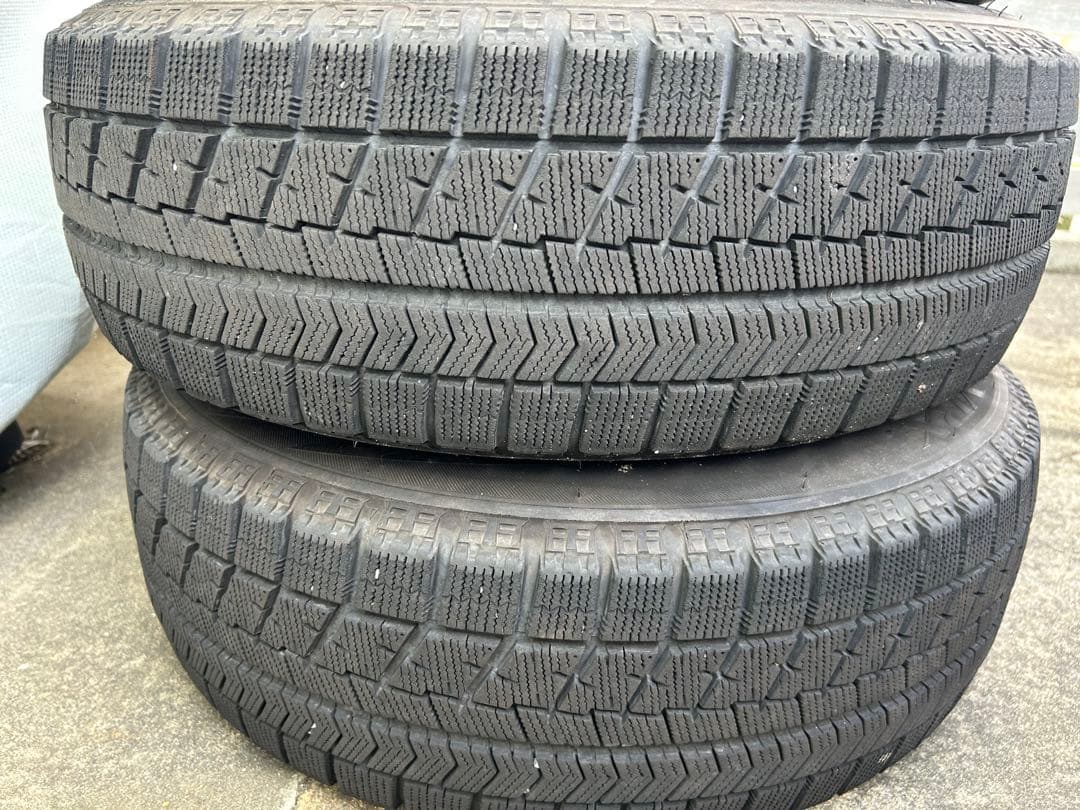 195/65R15 スタッドレスタイヤ ブリザックVRX エクシーダー 5穴