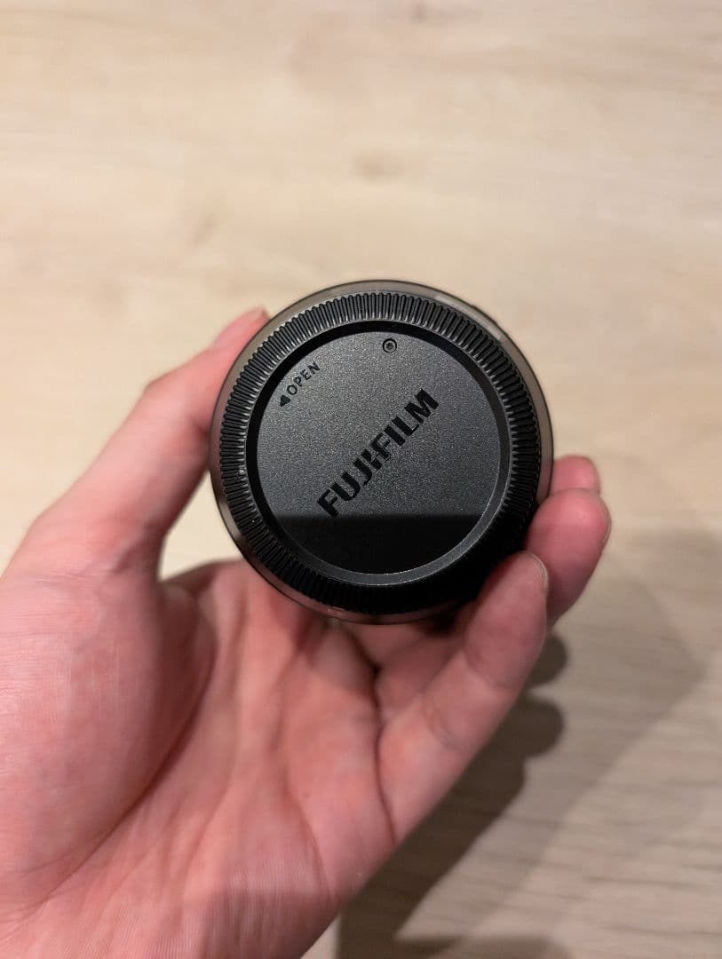 FUJIFILM XF33mmF1.4 R LM WR 純正フード付き
