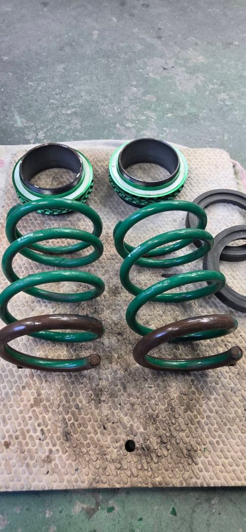 アイシス　テイン　ストリートベイシスZ 車高調　アイシス大好きさん専用ページ