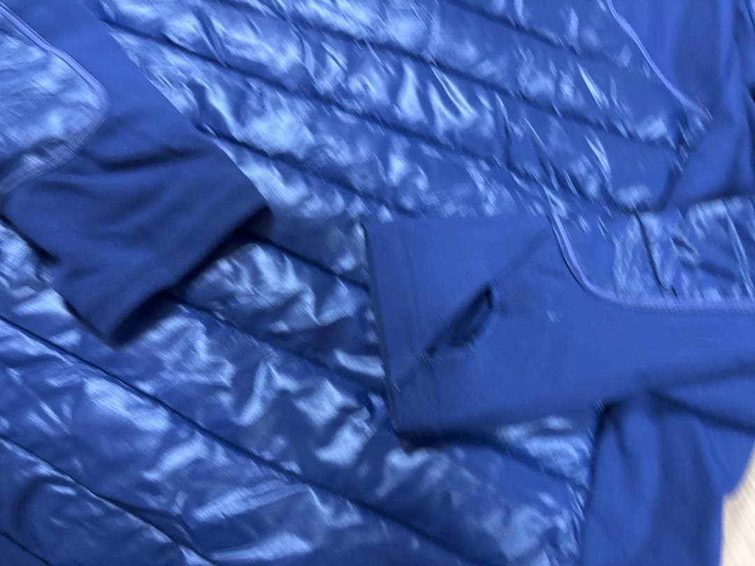 ★送料無料・美品★お洒落　デサント　ハイブリッドダウン　SAJ デモ　技術選