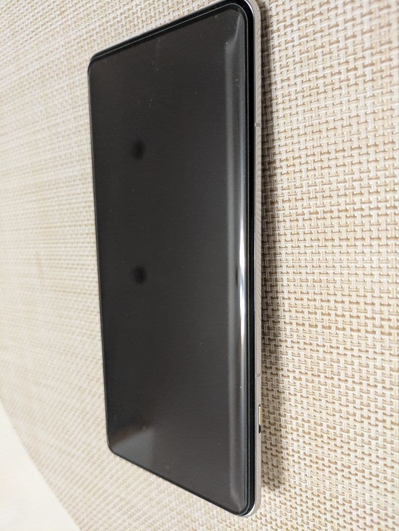 スマートフォン本体 OPPO Find X7 Ultra 256GB/12GB RAM