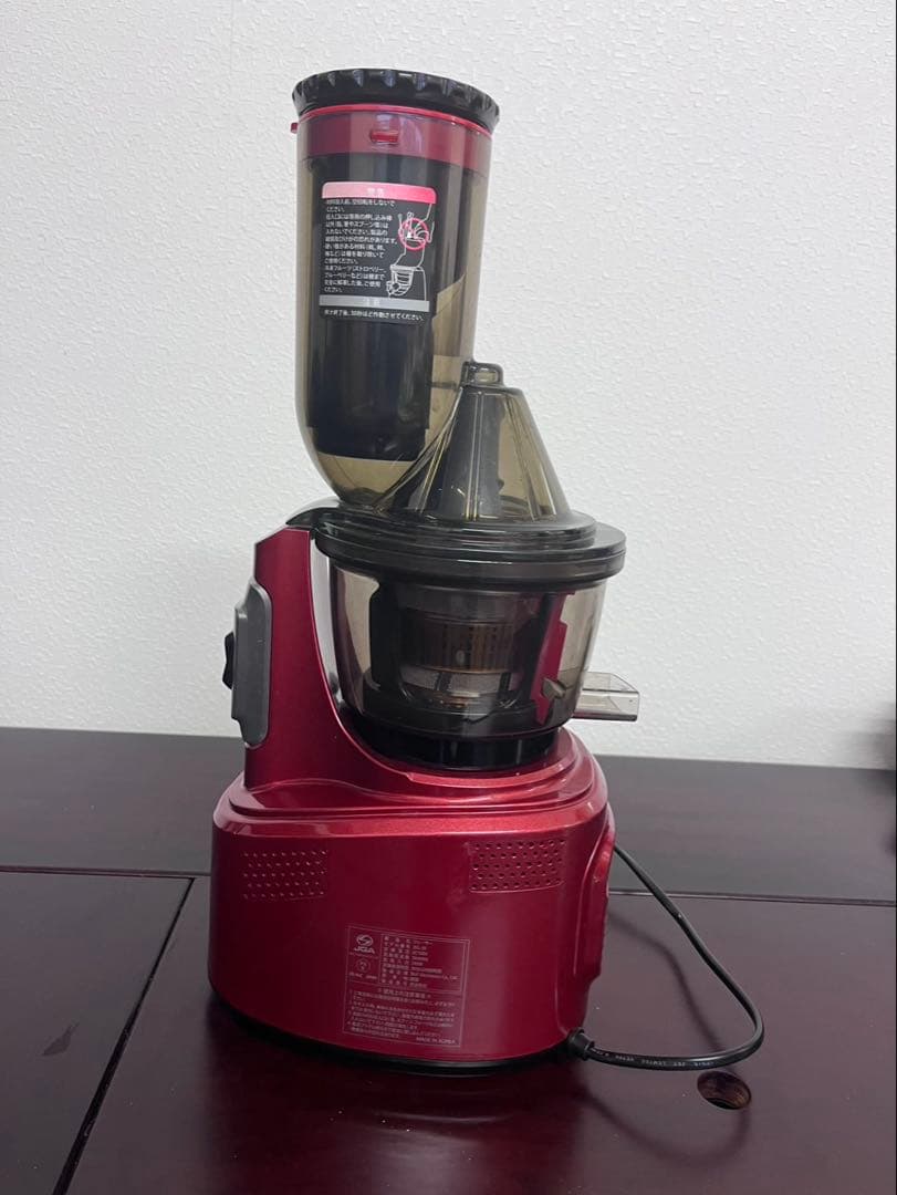 クビンス　Kuvings ジューサー