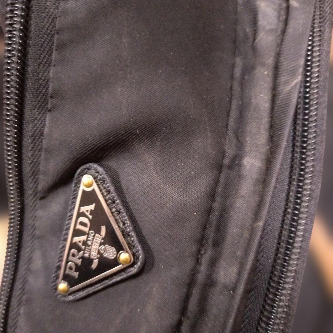 PRADA　プラダ　ボディバッグ　ブラック