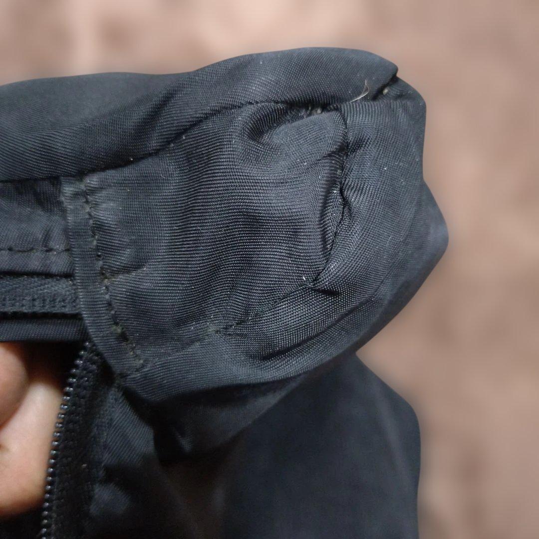 PRADA　プラダ　ボディバッグ　ブラック