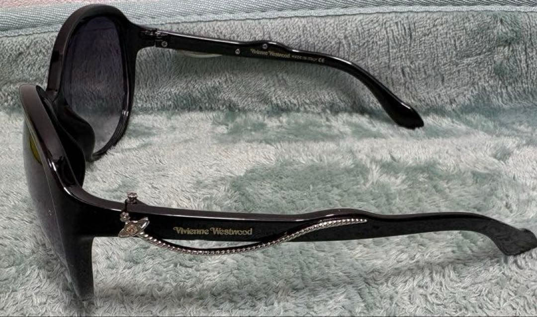 yochan☺︎美品☆ヴィヴィアンウエストウッド　サングラス