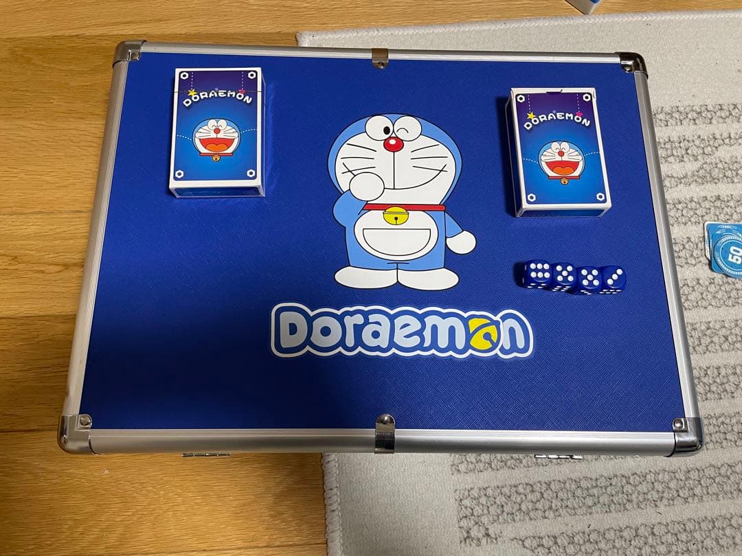 ドラえもん麻雀牌（レーザー彫刻) 専用ケース付き　144個　大きな麻雀44mm