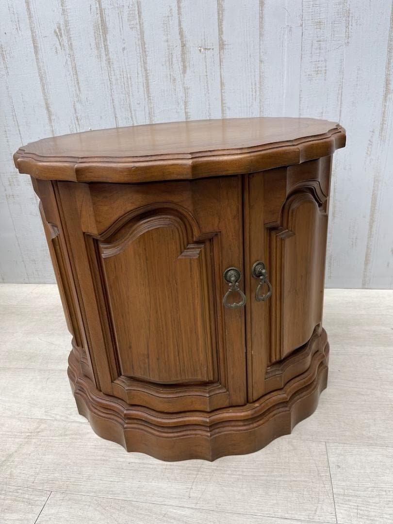 ドラムテーブル キャビネット 観音開き イギリス アンティーク調 サイドテーブル