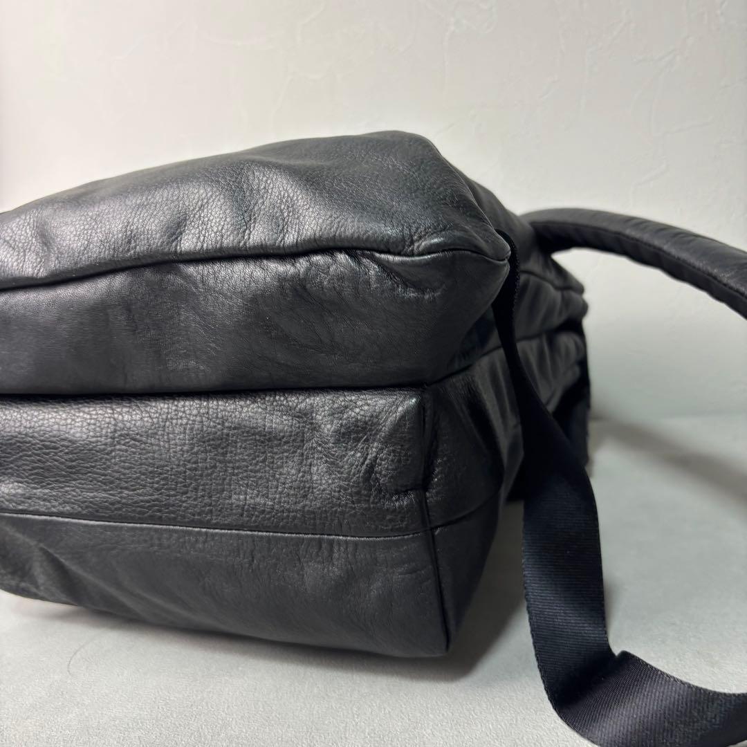 美品✨chi.wata リュック レザー 幾何学 本革 ブラック チワタ A4◎