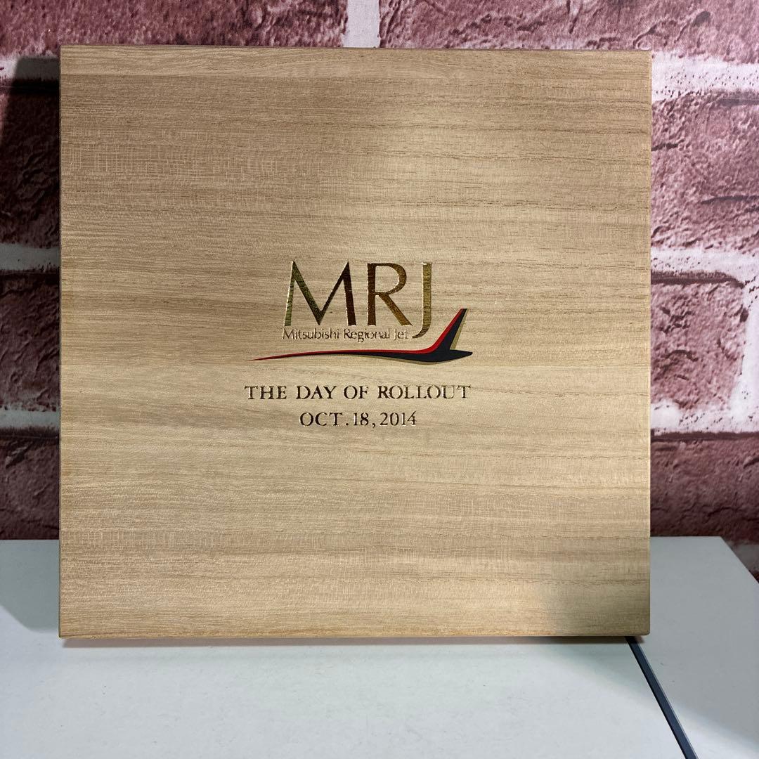 m*a様 MRJ ロールアウト記念本　ハードカバー