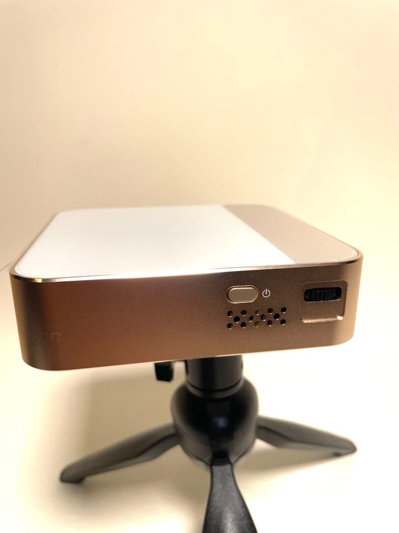 極美　UENO-mono KABENI PRO スマートミニプロジェクター