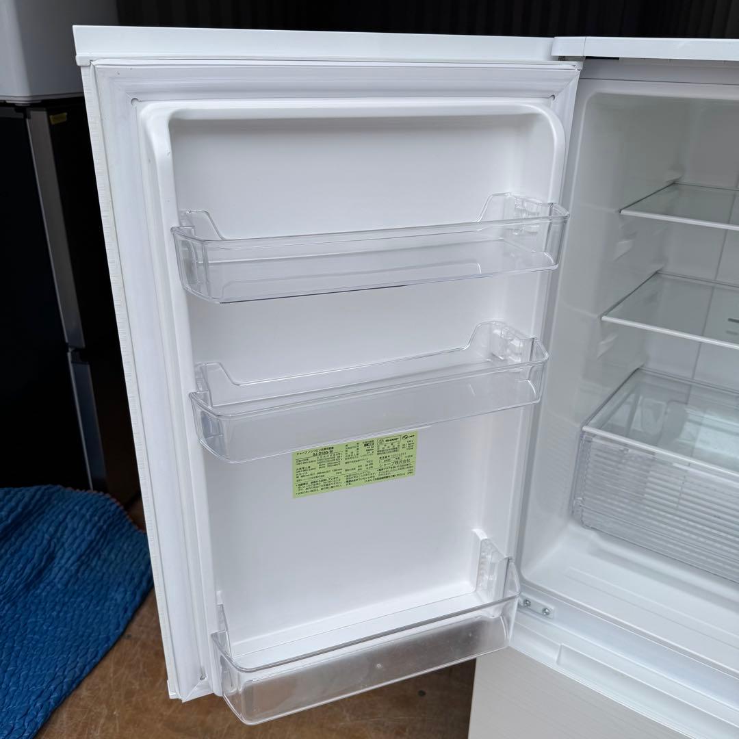 C7717★2021年製美品★シャープ　冷蔵庫　ホワイト 右.左開き　自動霜取り