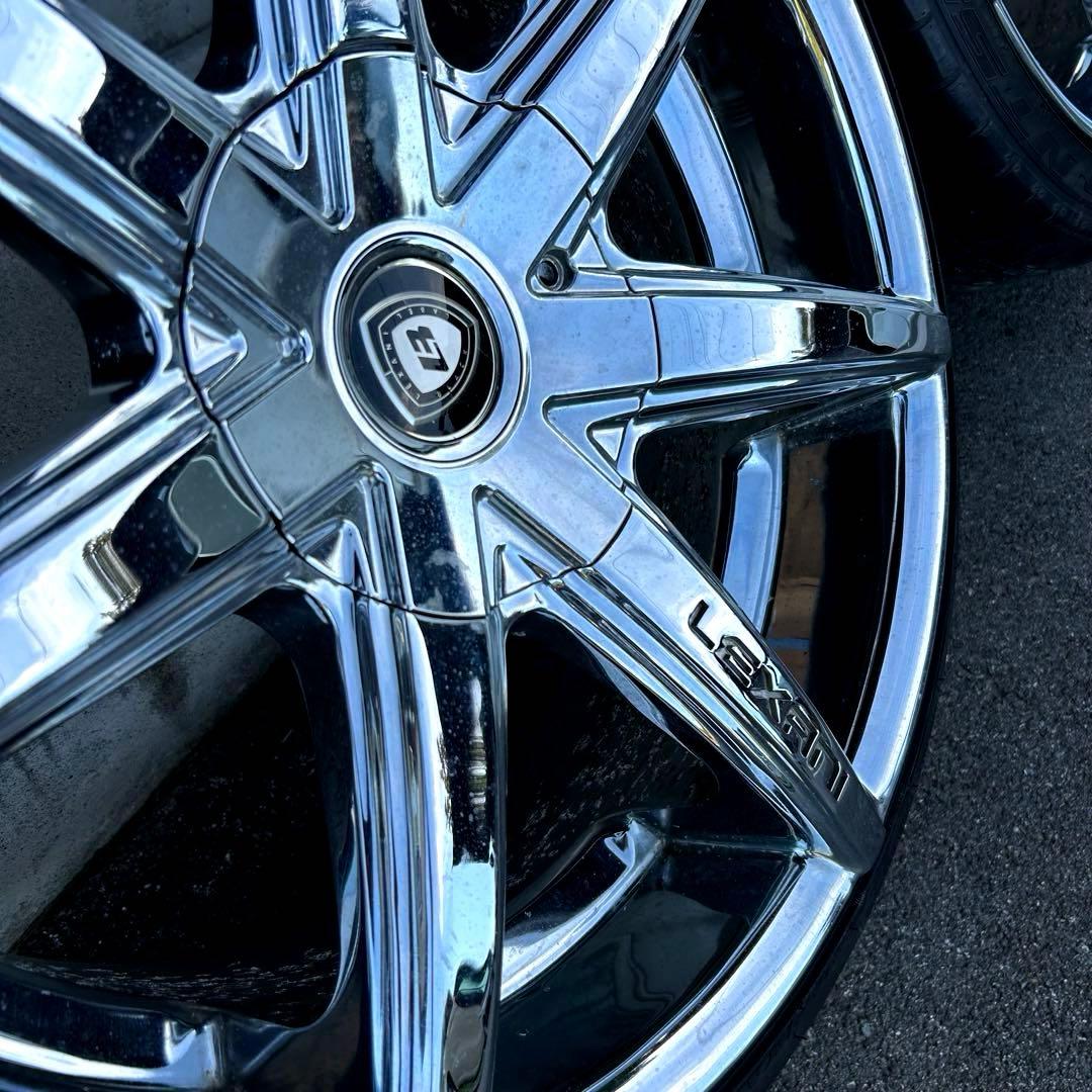 LEXANI R-7 19インチ　４本