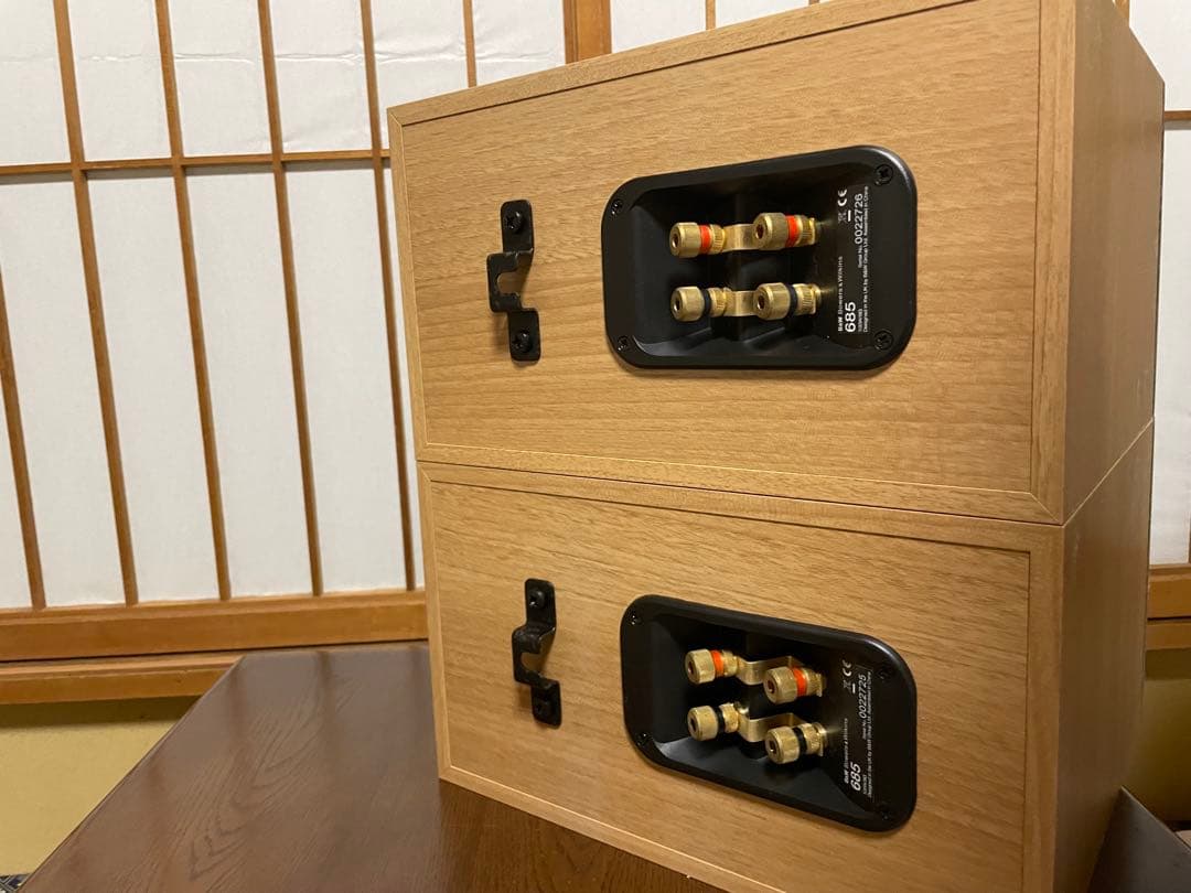 Bowers & Wilkins 685スピーカーペアB&W600シリーズ連番