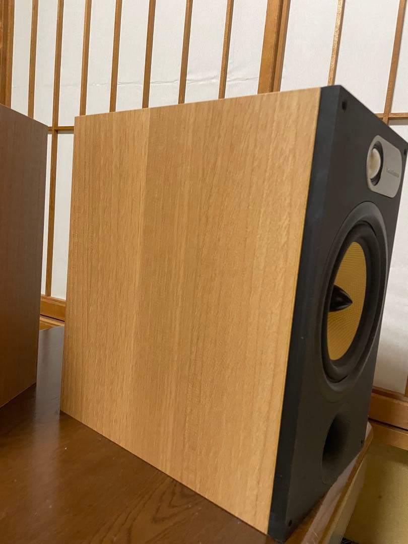 Bowers & Wilkins 685スピーカーペアB&W600シリーズ連番