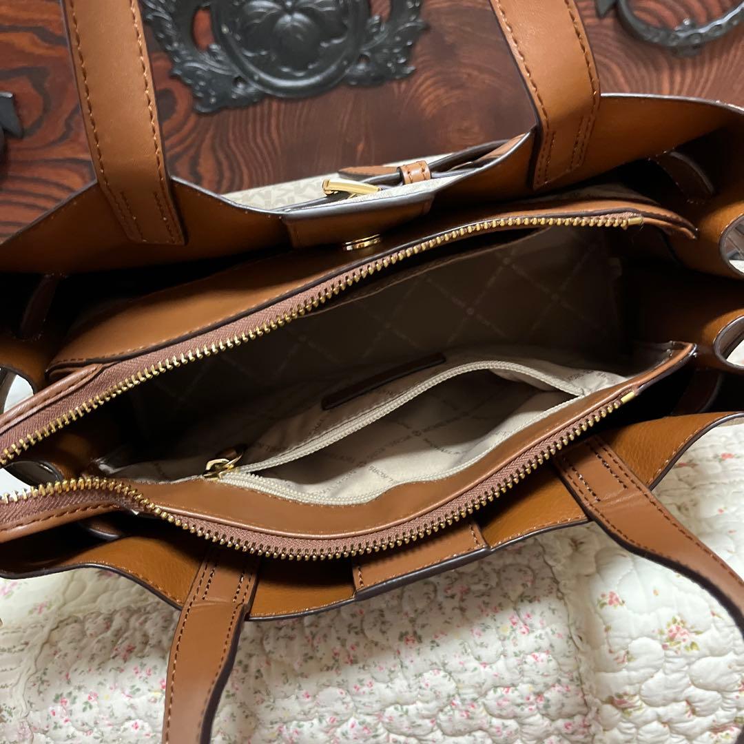 【最終価格】MICHAEL KORS MKロゴトートバッグ