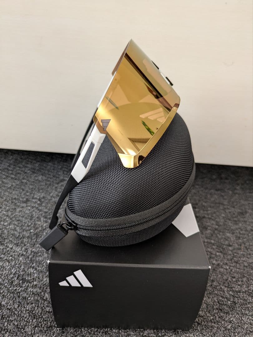 【箱根駅伝】adidas スポーツサングラス DUNAMIS 偏光 レア