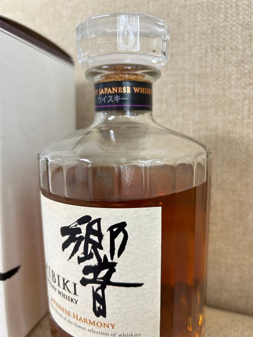 サントリー 響 HIBIKI