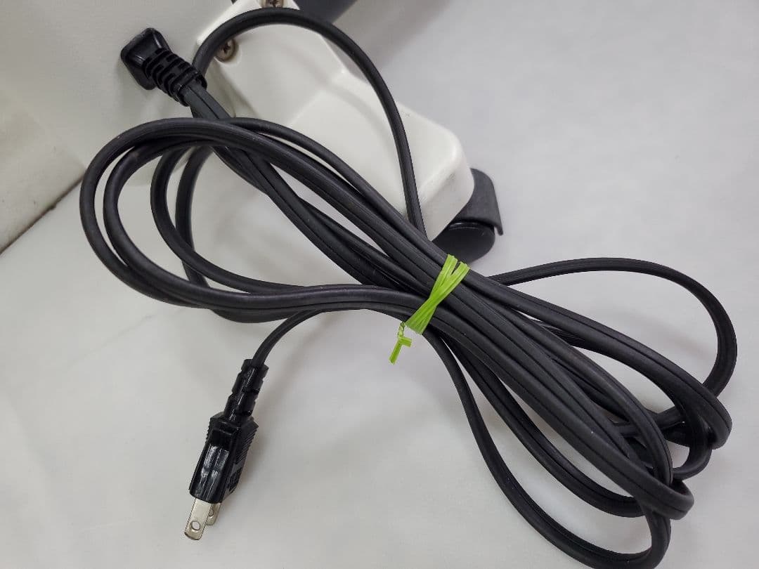 サンラメラ 600W 遠赤外線パネルヒーター