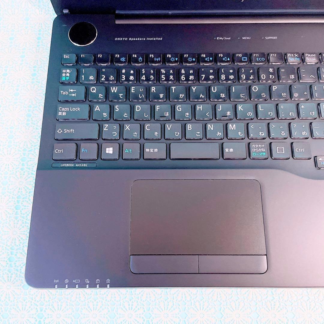 たっぷり大容量1TB✨️Corei7✨️薄型ノートパソコン✨️黒ブルーレイ✨️カメラ付き