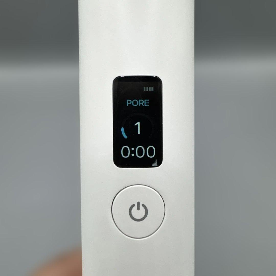 M1368 メディキューブ AGE-R ウルトラチューン40.68 美容機器