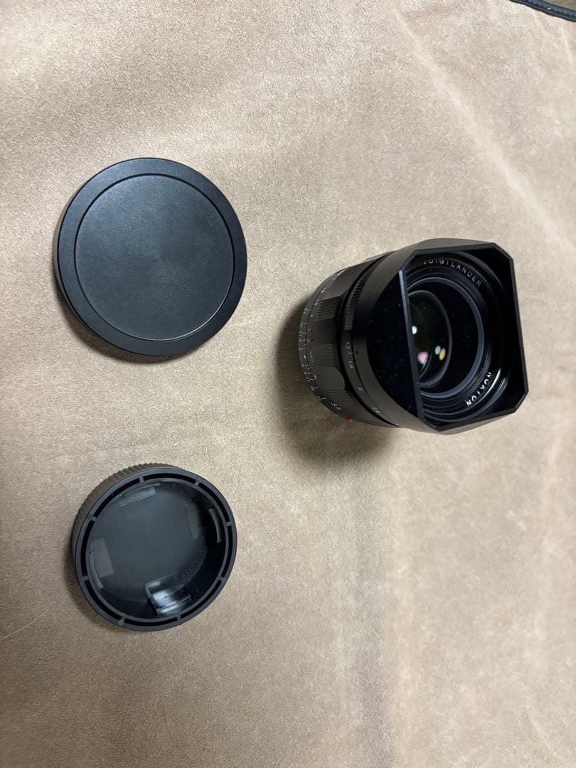 NOKTON 35mm F1.2 III VMマウント　角形フードフィルター付き