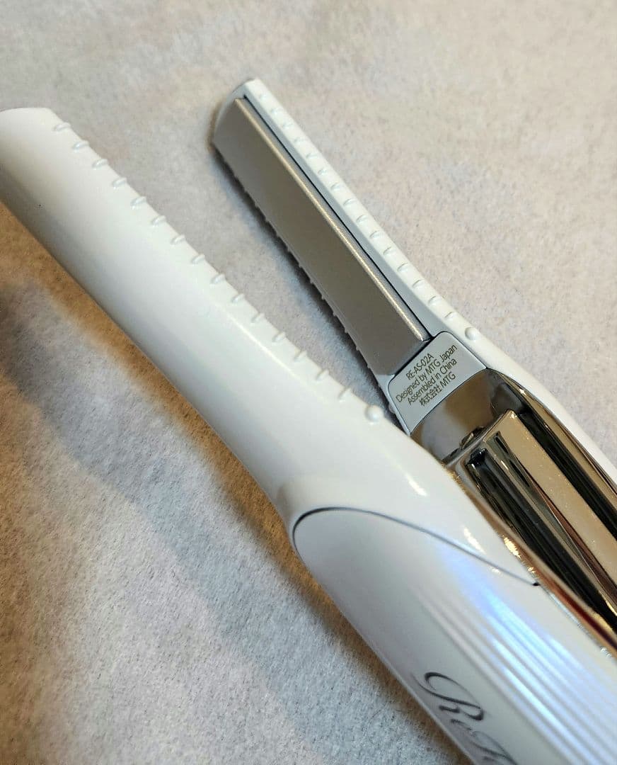 リファ　ストレートアイロン　ReFa　リファフィンガーアイロン ST 51