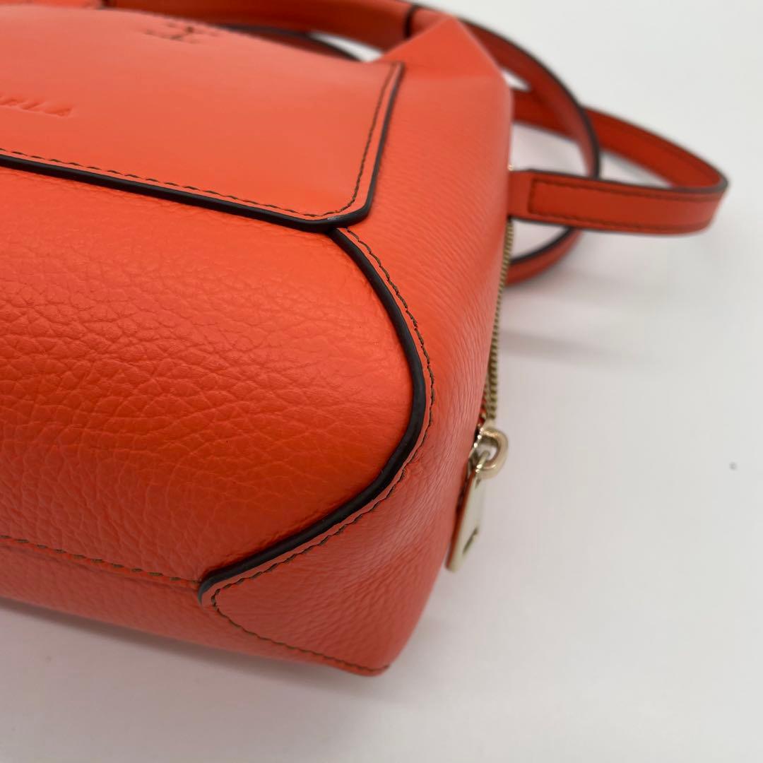 【未使用級】フルラ　2way ジルダ バッグ　ロゴ型押し　レザー　オレンジ