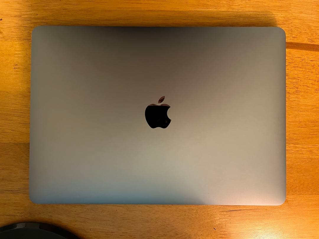 MacBook Pro 13インチ M1 本体