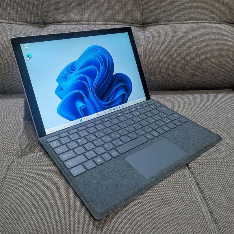 Surface Pro 7 i5 8GB 256GBタイプカバー付き ⅳ