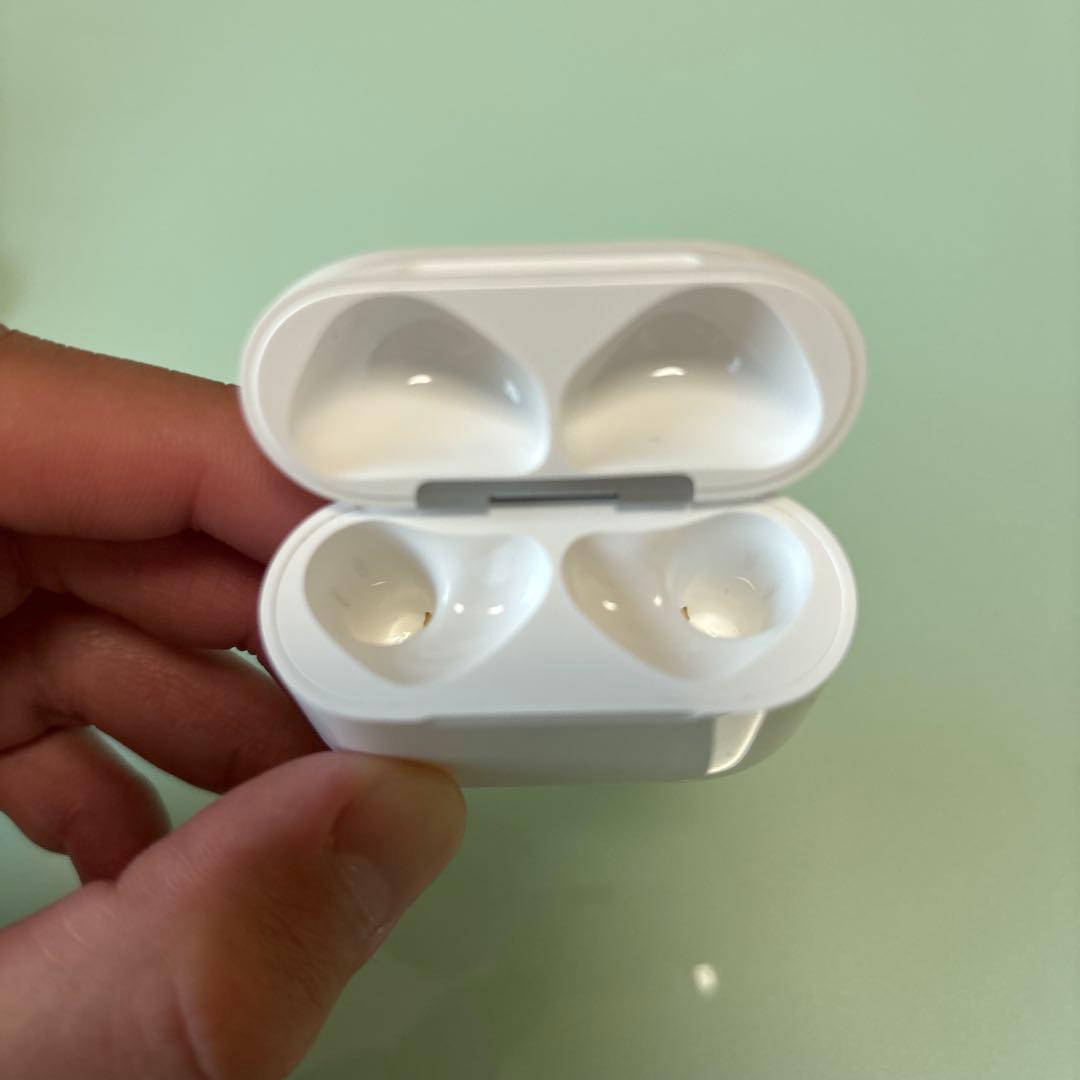 AirPods4 ANC搭載