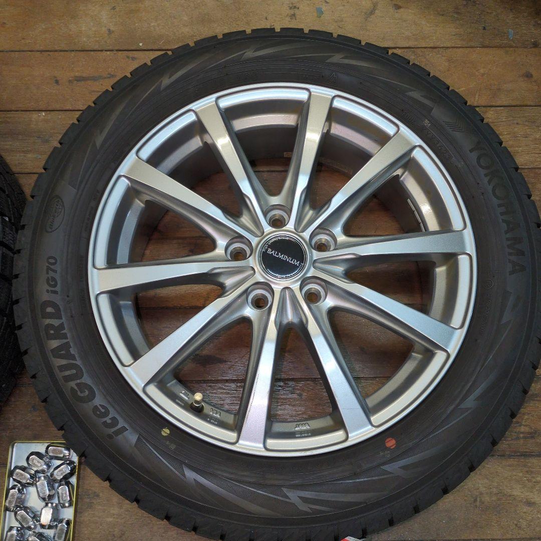 美品9分〜　2023年　60系プリウス　ヨコハマスタッドレス　195/60R17