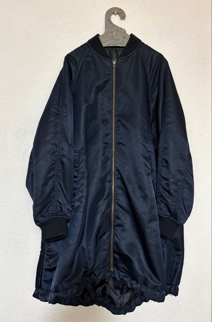 ジャーナルスタンダードラックス　ナイロンナカワタミリタリーリブコート